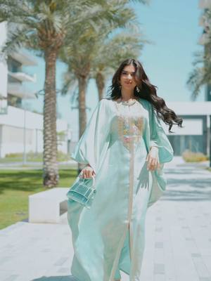A post by @missdouaa.officiel on TikTok caption: عيدكم مبارك 👑🩵#missdouaaofficiel_جيش #missdouaa #missdouaaofficiel #missdouaa1 