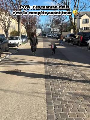 A post by @jamesetshona on TikTok caption: Mdrrrrrr y’a pas à taper une démarche vener comme ça 🤣🤣🤣🤣🤣🤣🤣