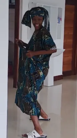 A post by @alcarly0 on TikTok caption: my life in gospel misic #christianontiktok #creatorsearchinsights #CapCut #christianontiktok #tiktoktz🇹🇿 #cousic #viralvideos #alcarly0 