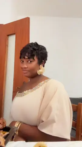 A post by @ndiaye24khady on TikTok caption: Dewenati à tutti 🥰