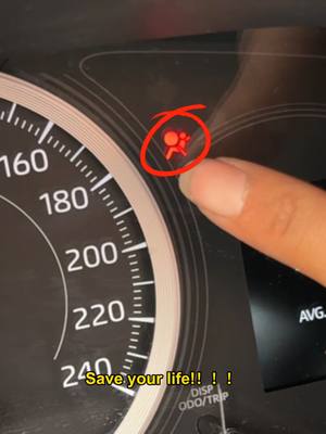 A post by @chequanxiaoqiao on TikTok caption: What to do if the airbag light comes on#cardriving #carrepair #carskills #cartok #cars #car #cartips #fyp #carsafety