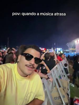 A post by @laactea on TikTok caption: adoro essa justin timberlake 