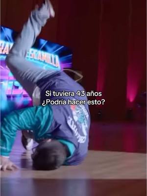 A post by @francoescamillaofficial on TikTok caption: Si ven esta maroma, vayan a comentar al nuevo #Cabareteando en mi canal🤸🏻 #SaltLakeCity 