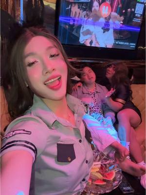 A post by @khaicakhia99 on TikTok caption: Chúc ông chủ may mắn 🤑 #khaicakhia 