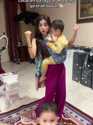A post by @vennyalberti165 on TikTok caption: Insya Allah tahun depan kita mudik  #RamadanDiTikTok  #fyp 