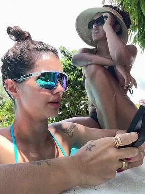 A post by @originalkellykey on TikTok caption: @Cris"castroesilva 🤣
