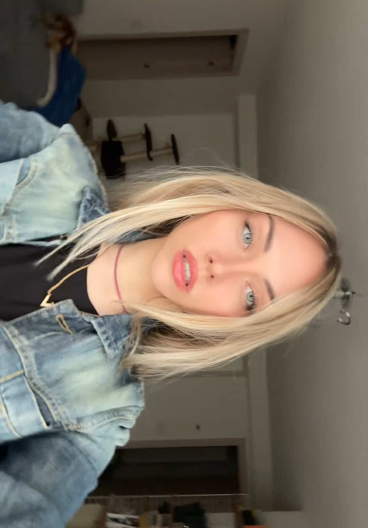A post by @elisamalchiodi on TikTok caption: Non la sopporto #perte #fyp 