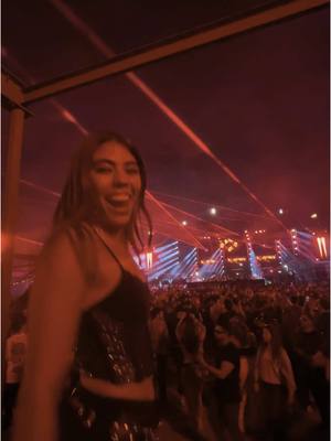 A post by @julia.marttin on TikTok caption: Last minute send to mmw