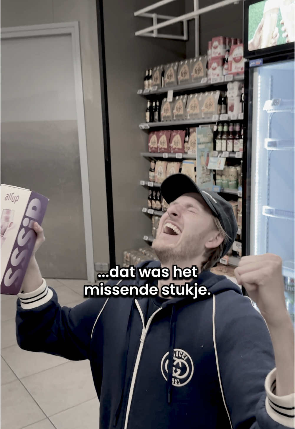 A post by @hutskoen on TikTok caption: Letssss goooo!! @airup is NU beschikbaar bij Albert Heijn! Nu heb je echt geen excuus meer. Kopen die handel! #ad 