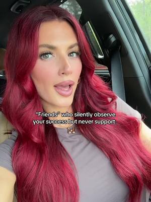 A post by @_whitneygoodman on TikTok caption: Bc let’s be real if you’re a real “friend” a simple like takes all of 3 seconds. & don’t let any “friend” gaslight you saying “it’s not that serious it’s just social media” when they stay viewing your stories. 👀 #viral #idontwannabefriends #trending 