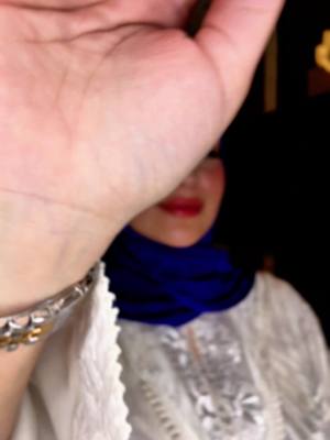 A post by @chainechaimae98 on TikTok caption: عيد مُبارك سعيد♥️