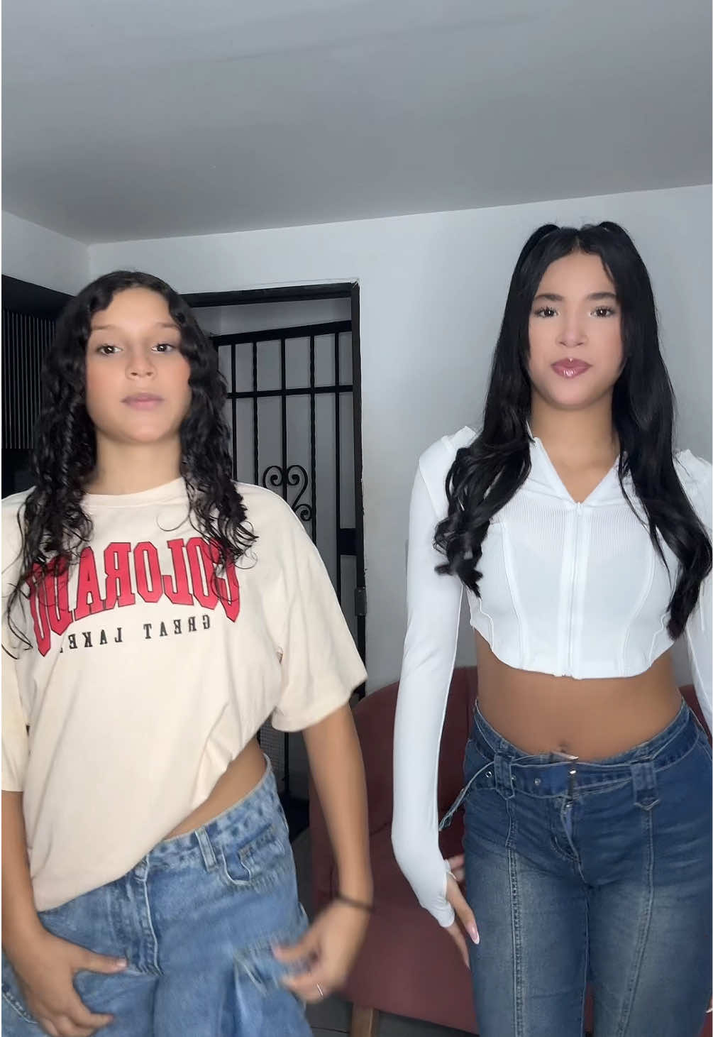 A post by @royli_flash on TikTok caption: @Isabella 🫧🐆!! 