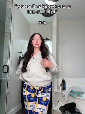 A post by @ivycakeee on TikTok caption: #fyp #foryou #foryoupage