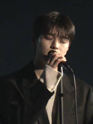 A post by @jypestraykids on TikTok caption: I want you to stay | BIRDS OF A FEATHER Cover by #승민 #Seungmin #StrayKids #스트레이키즈 #SONGby #송바이 #YouMakeStrayKidsStay