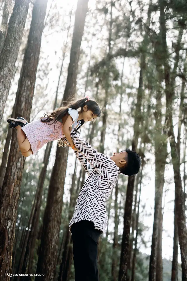 A post by @suwahas_dineth on TikTok caption: #suwahasdineth #sandasi #trending #fypシ゚viral 
