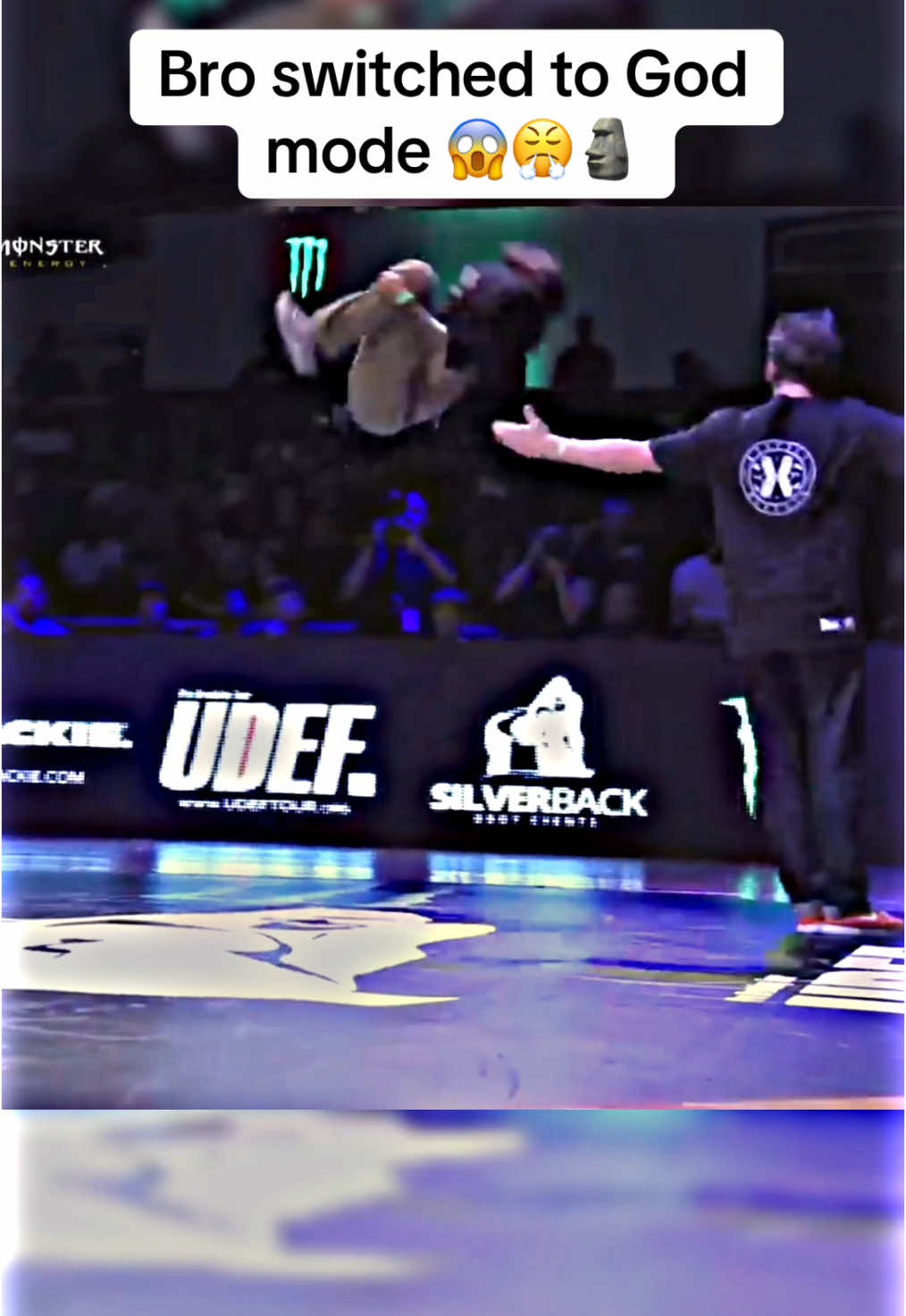 A post by @newdancetv on TikTok caption: Unreal… 😨 Bboy Gravity #bboy #breakdance #dancebattle #baile #viral #xyzbca #respect #fypシ 