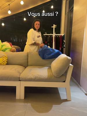A post by @chichicanos on TikTok caption: Il Y a toujours un sauvage dans les chihuahuas 😂😂 ##chihuahua