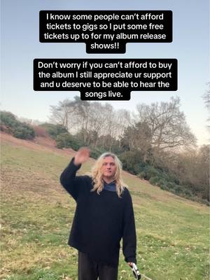 A post by @caseylowerymusic on TikTok caption: I wish more artists did this 