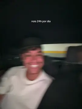 A post by @uailazaro on TikTok