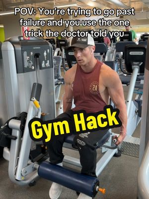 A post by @_itsnate on TikTok caption: The Doctor Knee Reflex Trick #gym #gymhumor #fitness @RYSE Supplements 