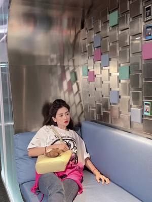 A post by @vennyalberti165 on TikTok caption: 😭 #fyp 