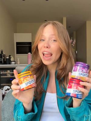 A post by @rhodekok on TikTok caption: #AD mij mag je altijd vragen om een kauwgompje! @sportlifenl 