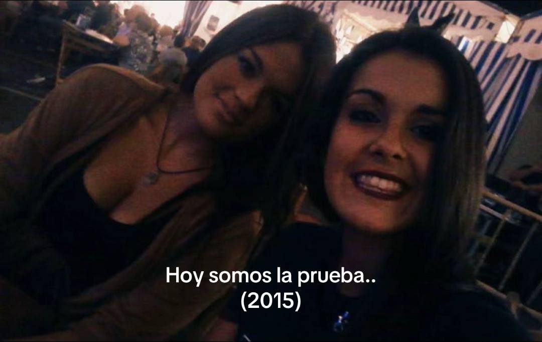 A post by @angelaprzc on TikTok caption: Conseguir objetivos con amigas es una de las maravillas del 🌍 @AnaMarLS 