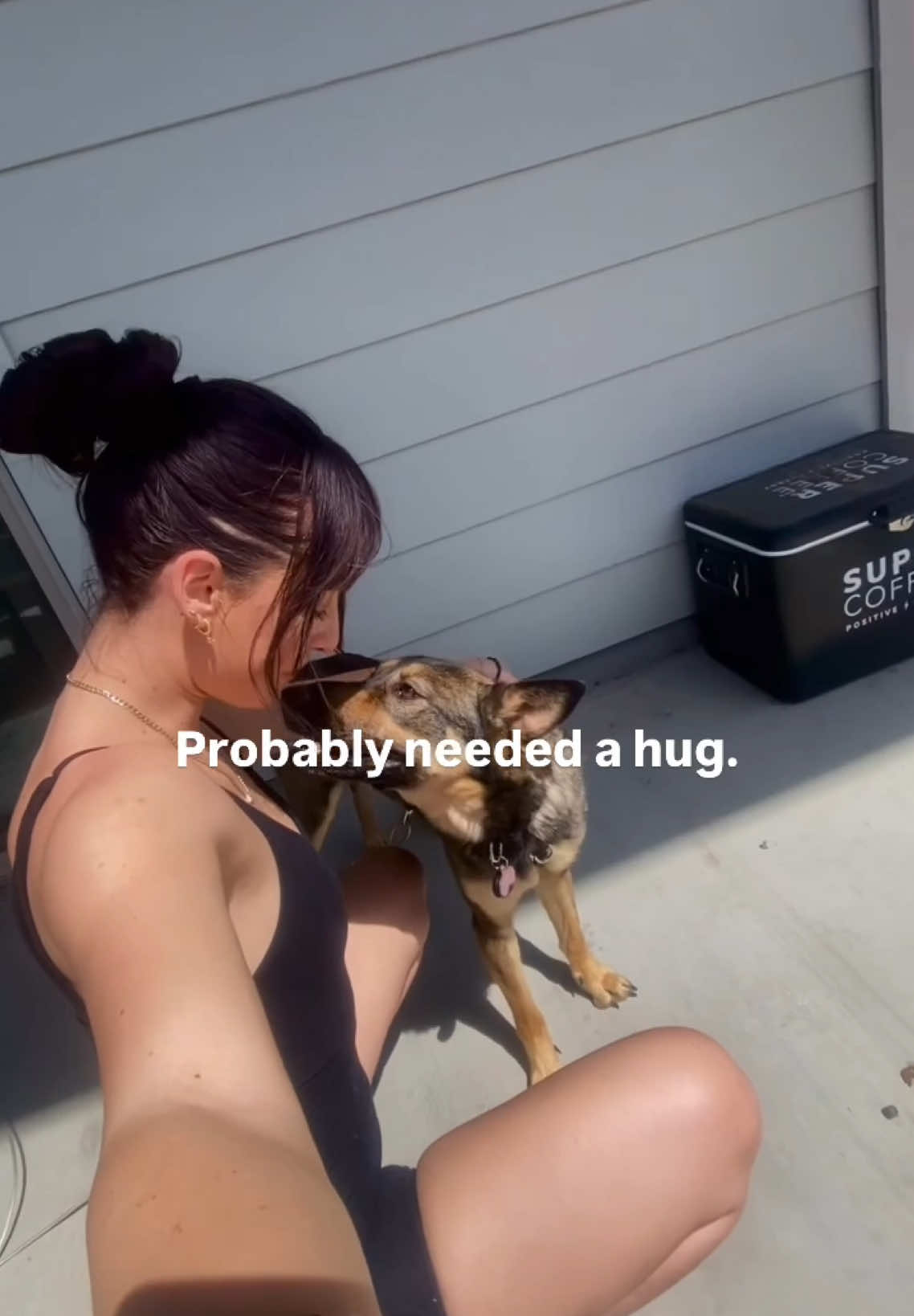 A post by @rachellhague on TikTok caption: Better than a hug imo 🥹🐾