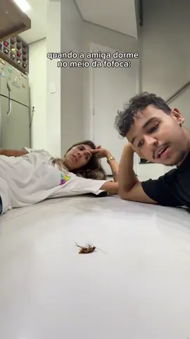 A post by @uailazaro on TikTok caption: pelo jeito ela acordou