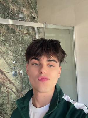 A post by @nemark.a4 on TikTok caption: чисто сердечное / ТГК: Марк А4 