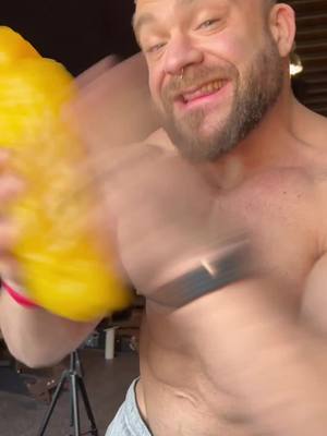 A post by @fitwilly on TikTok