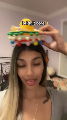 A post by @bri.dgittt on TikTok caption: courtesy of the snapchat yaps i send to my girls 😭💀 #fyp #foryoupage #foryou #yapper #ariesenergy 