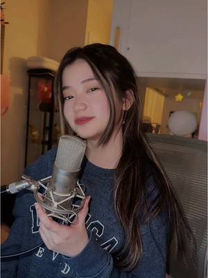 A post by @shaniayanofc on TikTok caption: #handlebars #jennie 