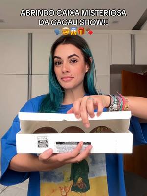 A post by @jullymolinna on TikTok caption: CAIXA MISTERIOSA DE OVO DE PÁSCOA🗣️🤯 #fyp #foryoupage #ovodepascoa #pascoa2025 