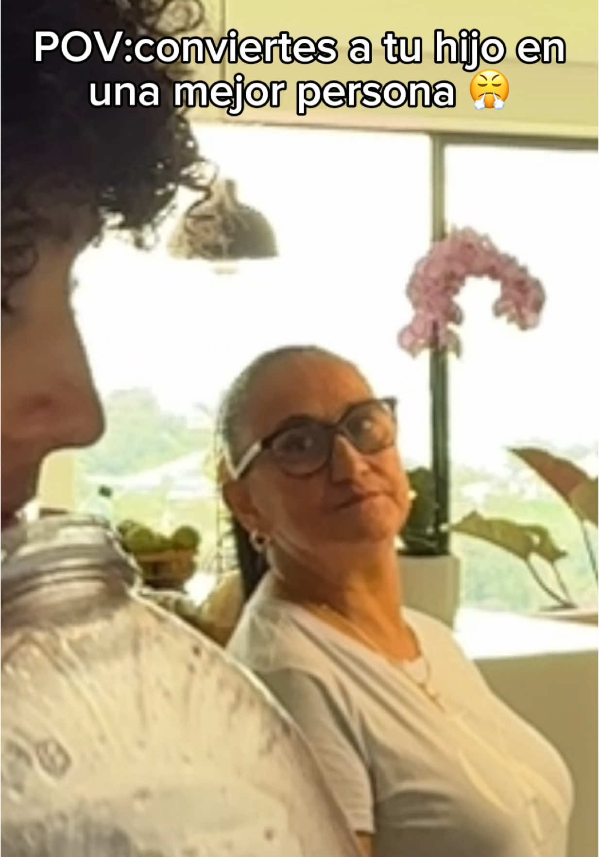A post by @lamamadelasrecetas on TikTok caption: Denle si sus hijos hacen lo mismo 😤😂@BORREGO 