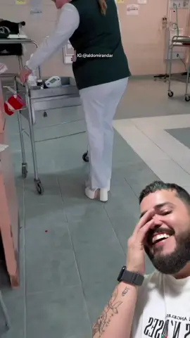 A post by @aldomirandar on TikTok caption: Antes mu3rt@Z los pacientes di😂😂😂 #memes #comedia #humor #reacción #Aldomirandar 
