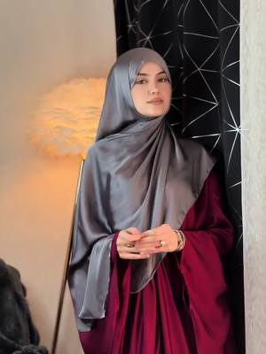 A post by @roohzay007 on TikTok caption: 🤲🏻The reality of Afghan families 🤲🏻 #afghan #family#reality #viral_video #fyp 