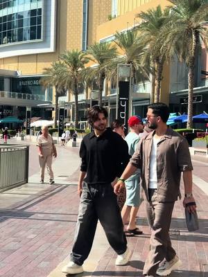 A post by @nadeemmubarakofficial on TikTok caption: Inshalalh coming pakistan soon #nadeemmubarakofficial #army804 