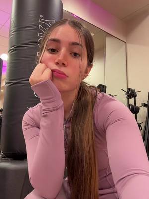 A post by @ema_bb0 on TikTok caption: Lululemon sets >>