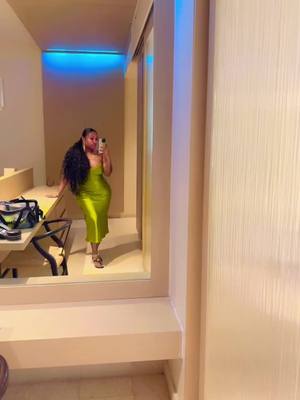A post by @islandshari on TikTok caption: #viral #explore #jamaica 