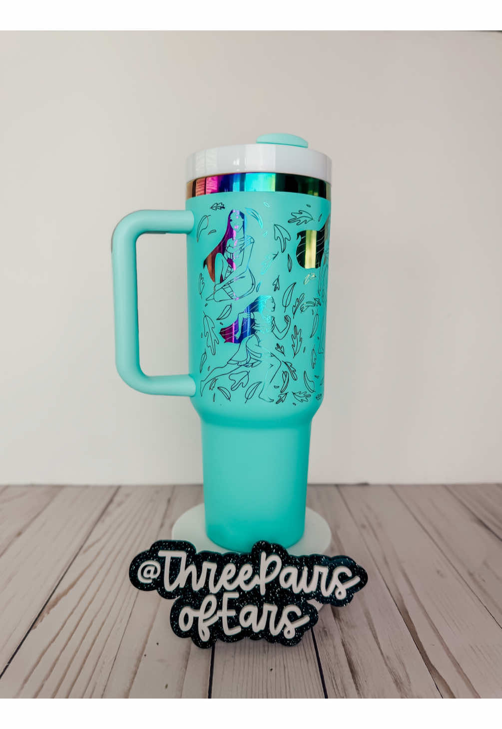 A post by @threepairsofears on TikTok caption: Engrave a custom 40oz tumbler with me! 🍂🍂🍂 … #threepairsofears #smallshop #smallbusiness #craftlaser #craftroom #crafts #craft #crafting #diy #engravedtumbler #engraved  #40oztumbler #40oz #xtool #xtoolp2 #pocahontas  