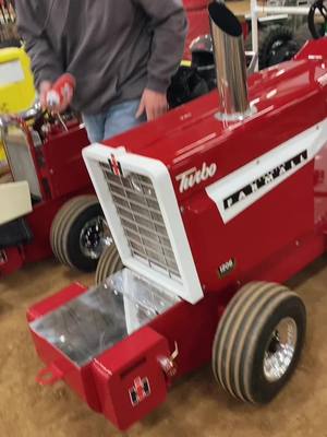 A post by @tractorguy2022 on TikTok caption: Click here 👉@Zachary Puehler if you want to see them pull!