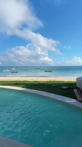 A post by @riyaaqomarjama on TikTok caption: #zanzibar 