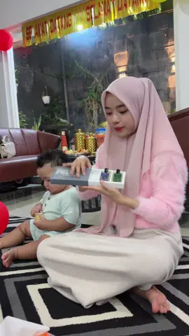 A post by @cimbruut_munis on TikTok caption: Parfum no alkohol 😍