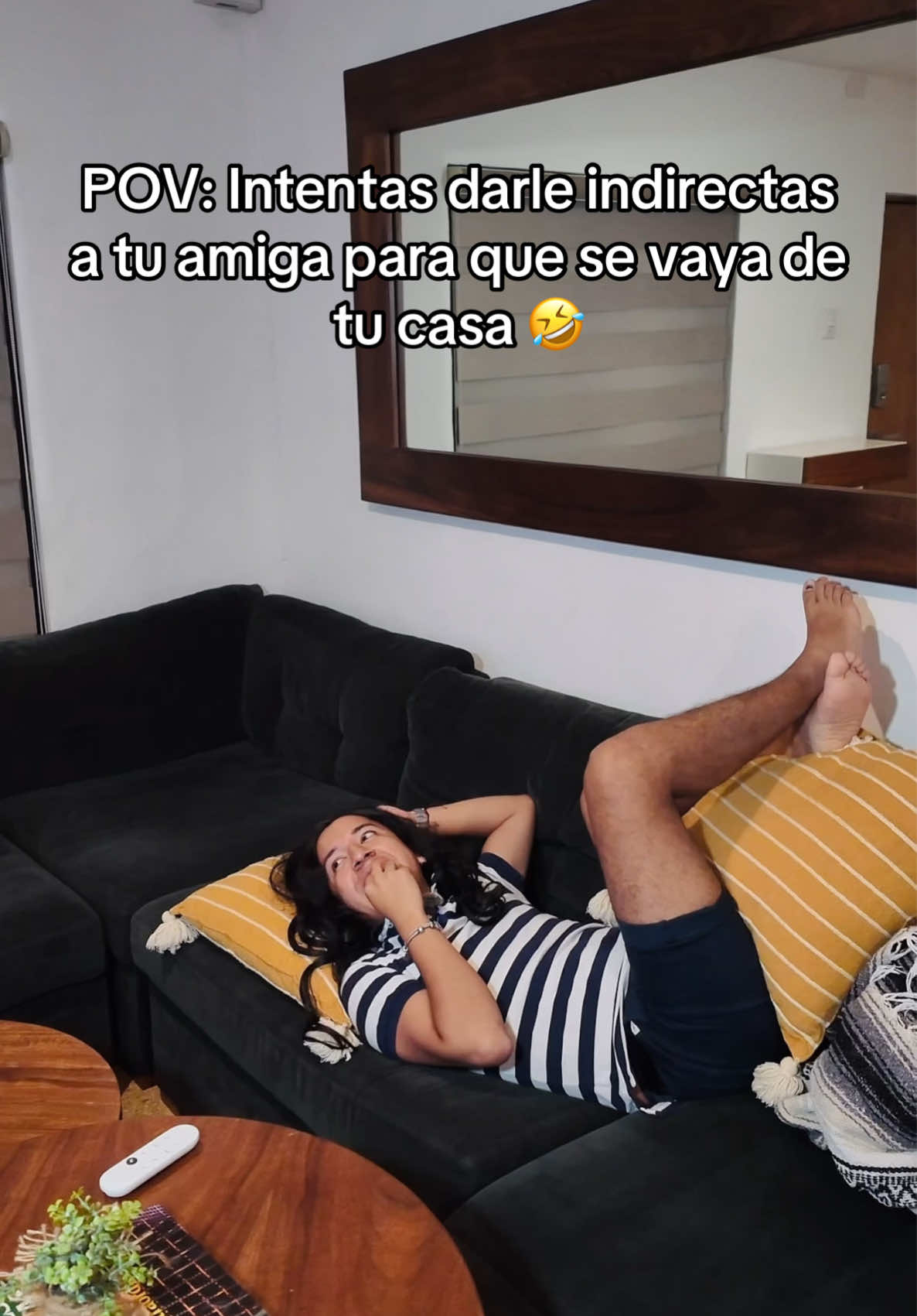 A post by @angelmonnroy on TikTok caption: Es una situación muy incómoda 🤣 #comedia 