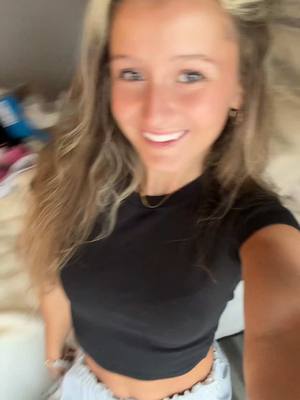 A post by @sophsentner on TikTok caption: Picture time!! #fypage #fypシ゚viral #timetogo #fitcheck #grwm #fypシ 