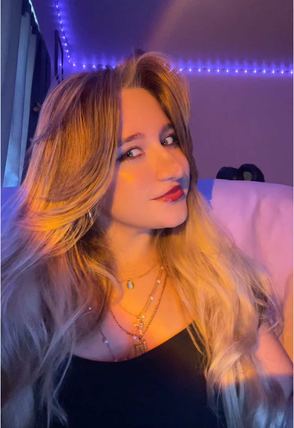 A post by @akstarlight on TikTok caption: #foryoupage #fyp #viralvideo 