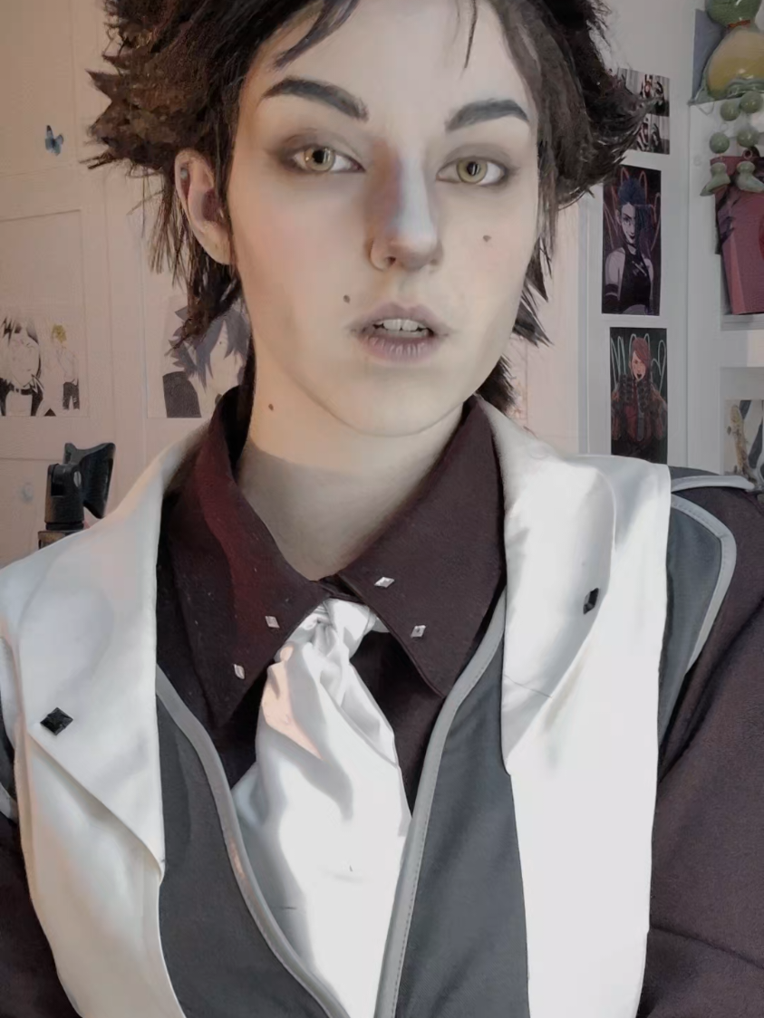 A post by @schneckbert.cosplay on TikTok caption: I have nothing to upload buut I'm finally working on my Kafka 🤭 #viktor #viktorarcane #viktorcosplay #jayvik #arcane #arcanecosplay #leagueoflegends #leagueofledgendscosplay #cosplay #cosnrw 