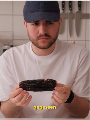 A post by @horusfoodclub on TikTok caption: Ich sehe im Asiamarkt immer diese ganzen coolen Produkte und nutze dieses Video jetzt als Grund sie endlich mal zu kaufen 🛒😎