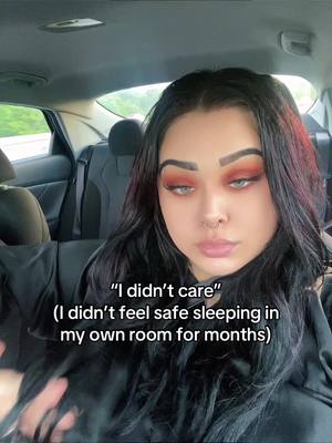A post by @preslie.jade2002 on TikTok caption: #lgbt🌈 #fyp #foryoupage 